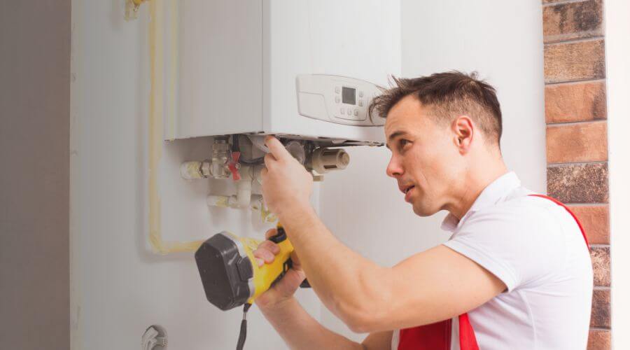 Professional Tankless Water Heater Installation in Novinger, MO